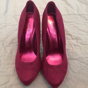 XAppeal fuchsia heels
